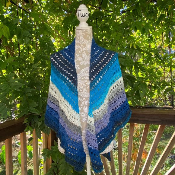 Handmade crocheted shawl shrug sweater. #2 - Picture 1 of 5